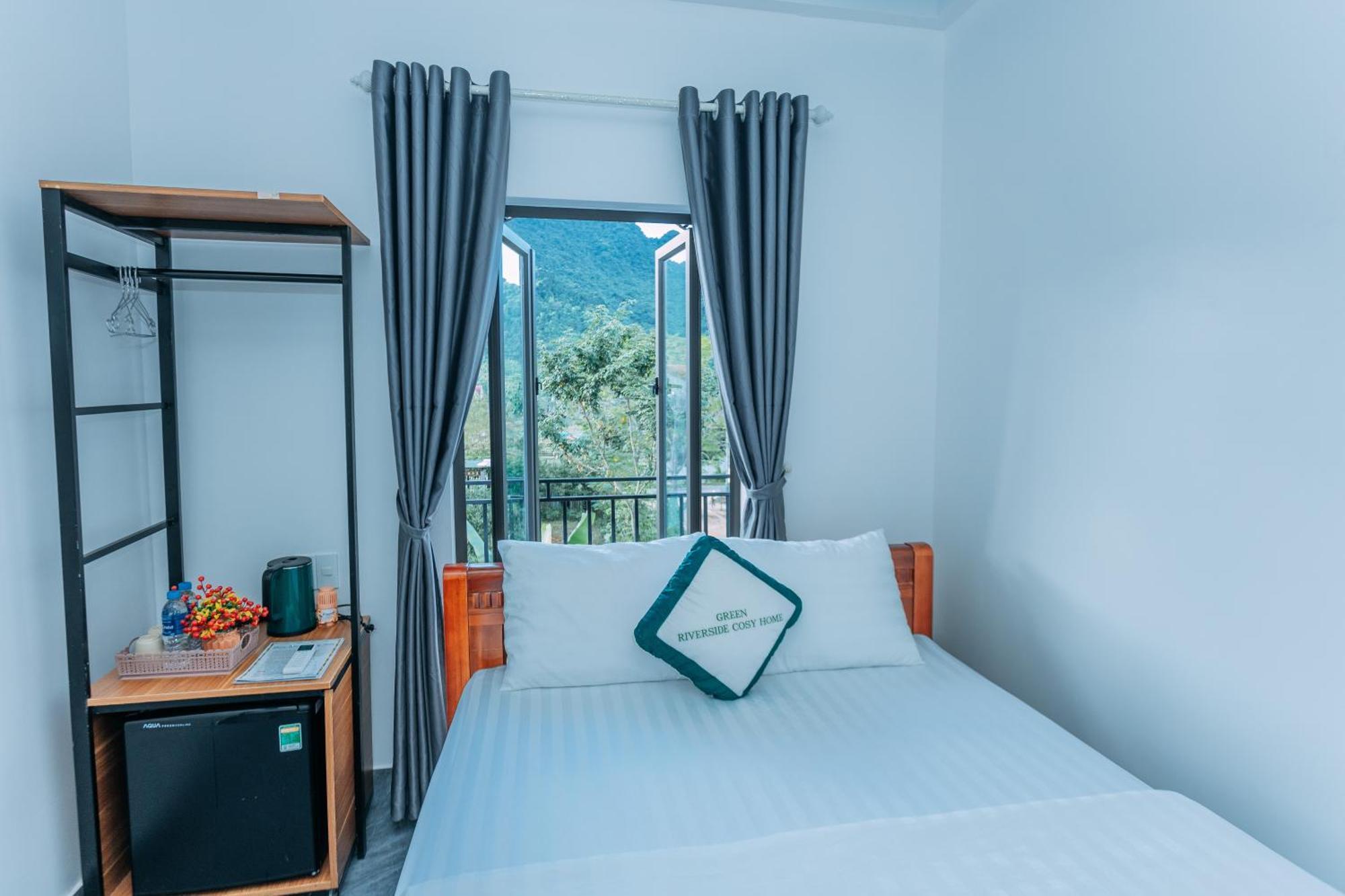 Green Riverside Cosy Home Phong Nha Exterior photo